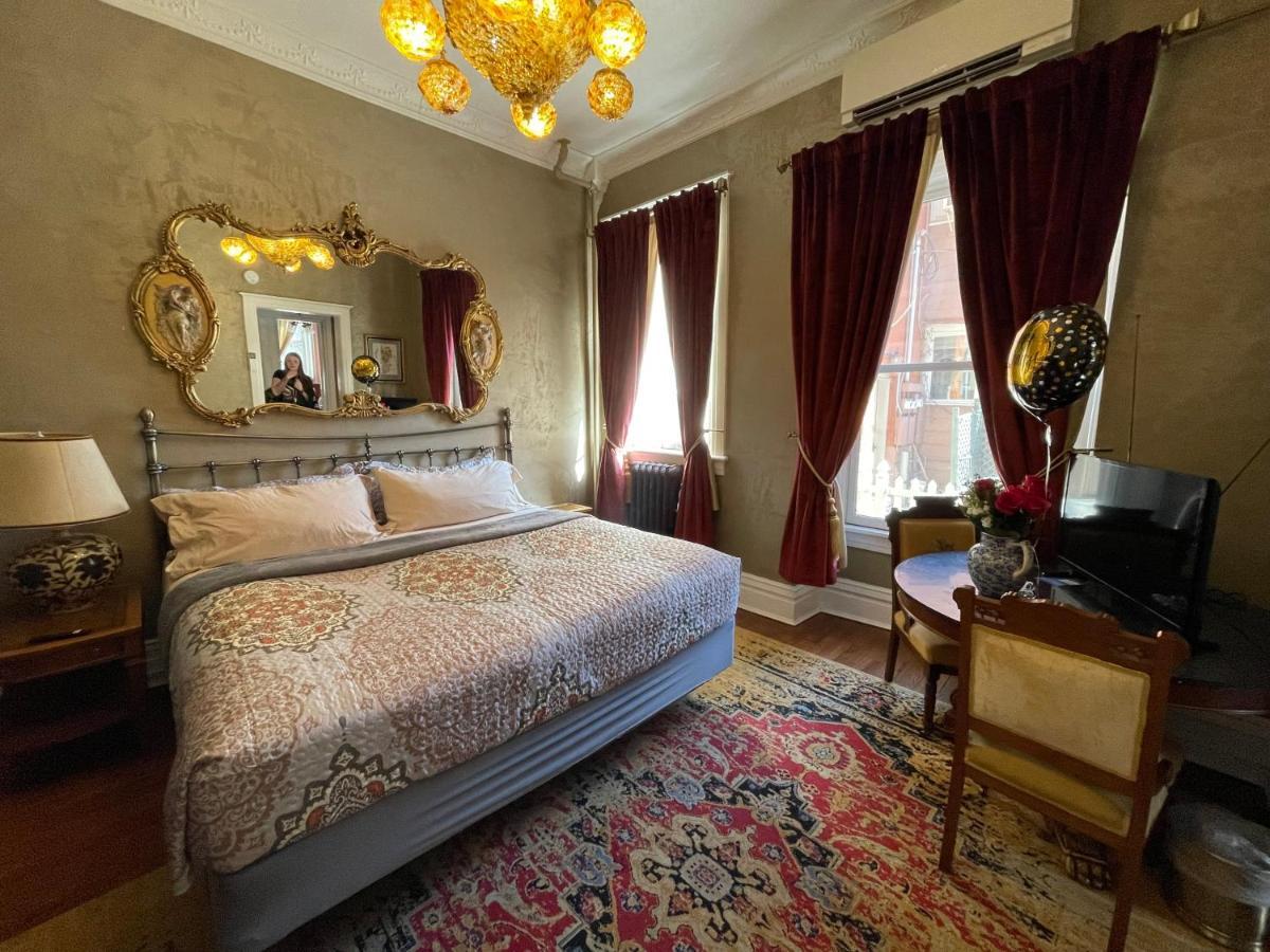 The Holiday Chalet Victorian Денвър Екстериор снимка