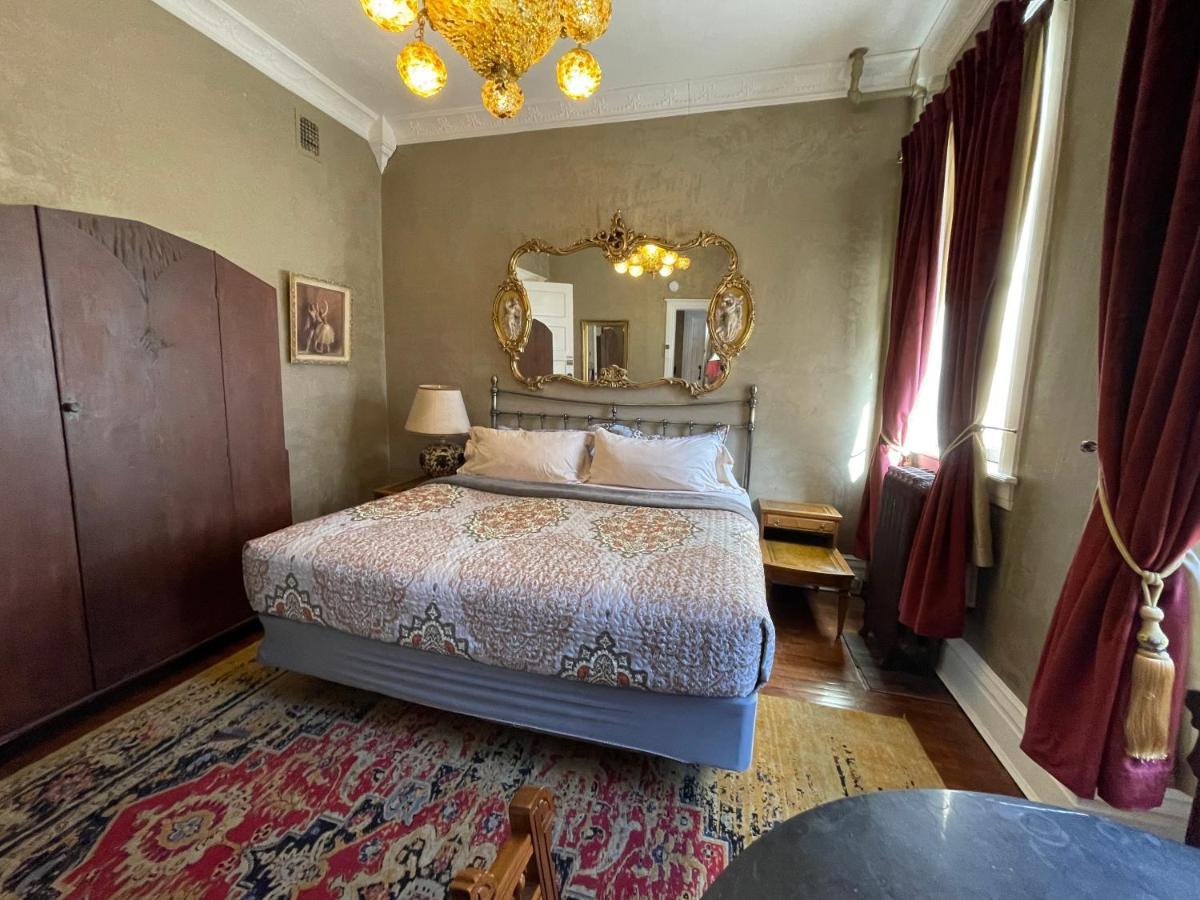 The Holiday Chalet Victorian Денвър Екстериор снимка